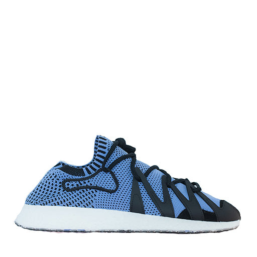 y3 raito racer on feet